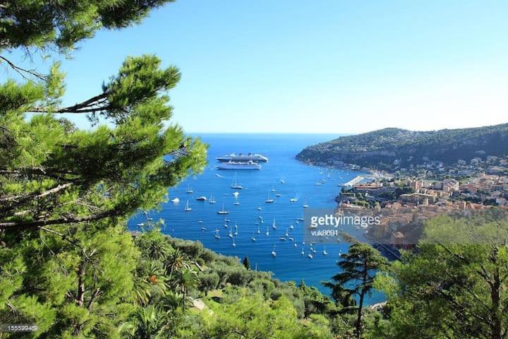 Bed and Breakfast Les Pieds Dans L'Eau Niza Exterior foto